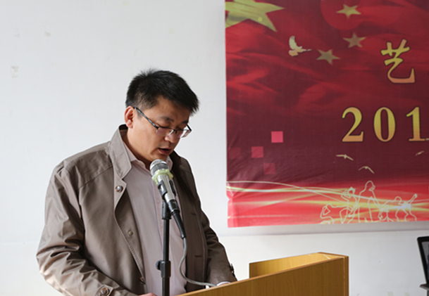 百家乐平台-百家乐网址-百家乐在线党委常务副书记杨峰宣读表彰决定.jpg 百家乐平台-百家乐网址-百家乐在线党委常务副书记杨峰宣读表彰决定.jpg